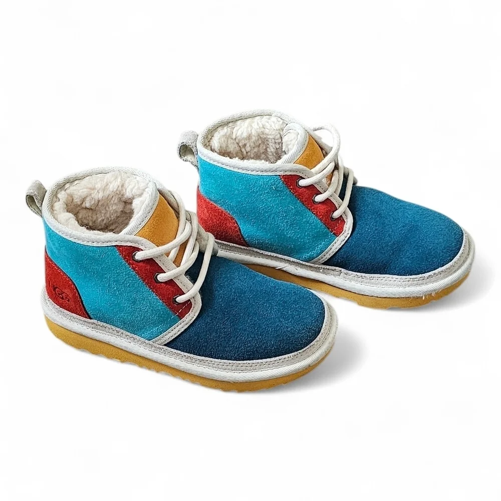 UGG Neumel Mashup chukka Kids Colorblock Suede Boots Size 13